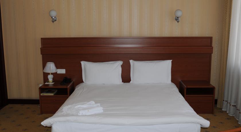City Hotel Tien Shan Koktobe Exterior foto