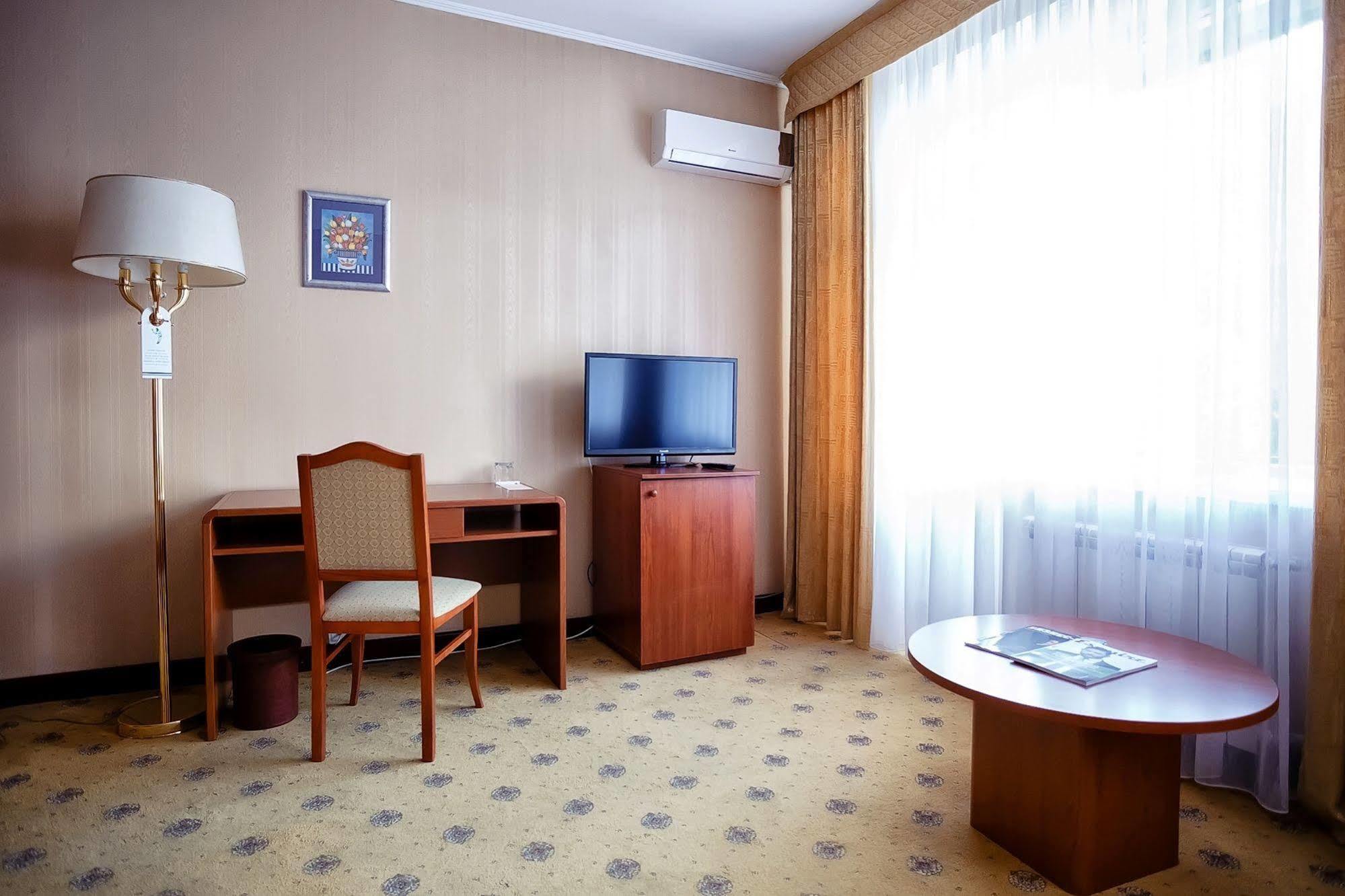 City Hotel Tien Shan Koktobe Exterior foto