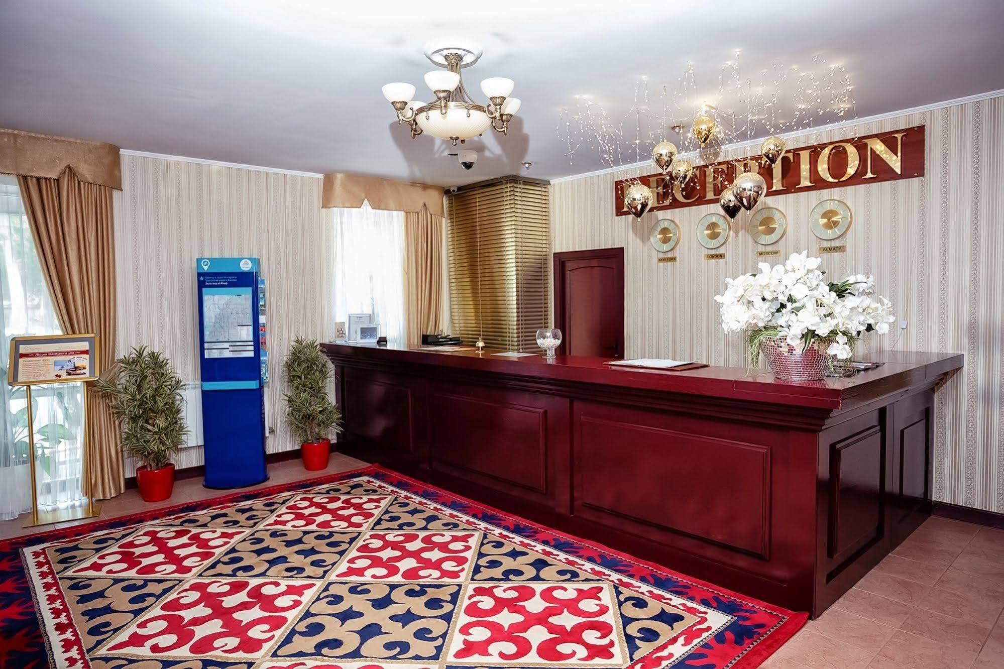 City Hotel Tien Shan Koktobe Exterior foto